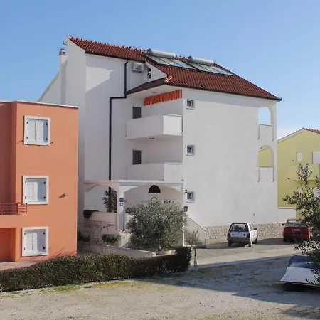Apartment Apartments By The Sea Sevid, Trogir - 6024 Sevid
