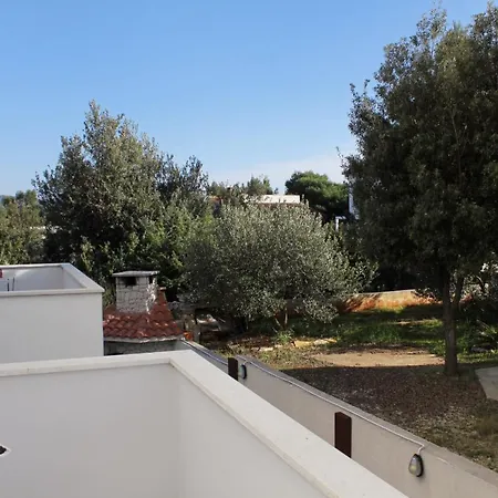 By The Sea Sevid, Trogir - 6024 アパート *