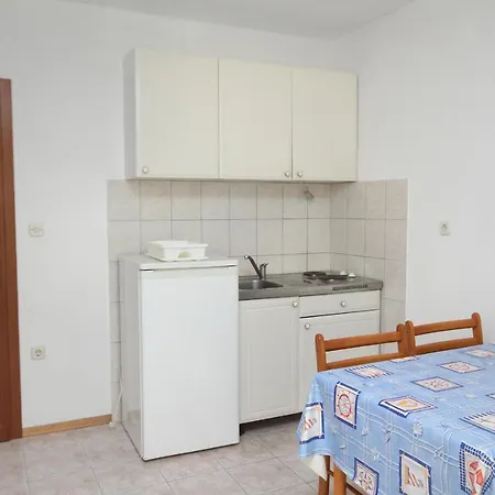 Apartments By The Sea Sevid, Trogir - 6024 Apartment Sevid